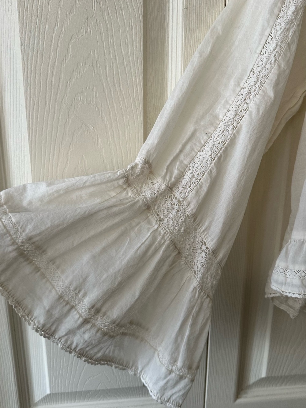 Torrid Festi Bohemian/Cottage Core Cream Ruffle Peasant Blouse - Picture 5 of 10